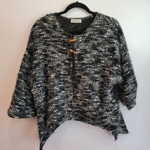 Eve Paris Black and White Sweater Poncho